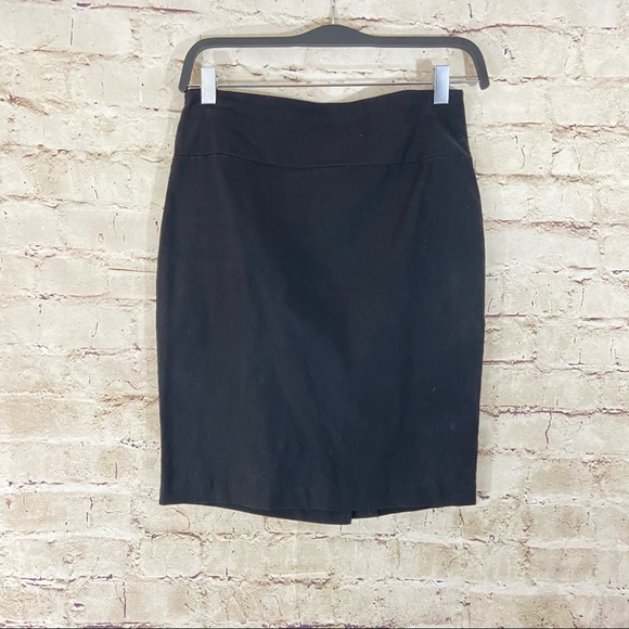IZ byer black mini skirt size large - Picture 2 of 7